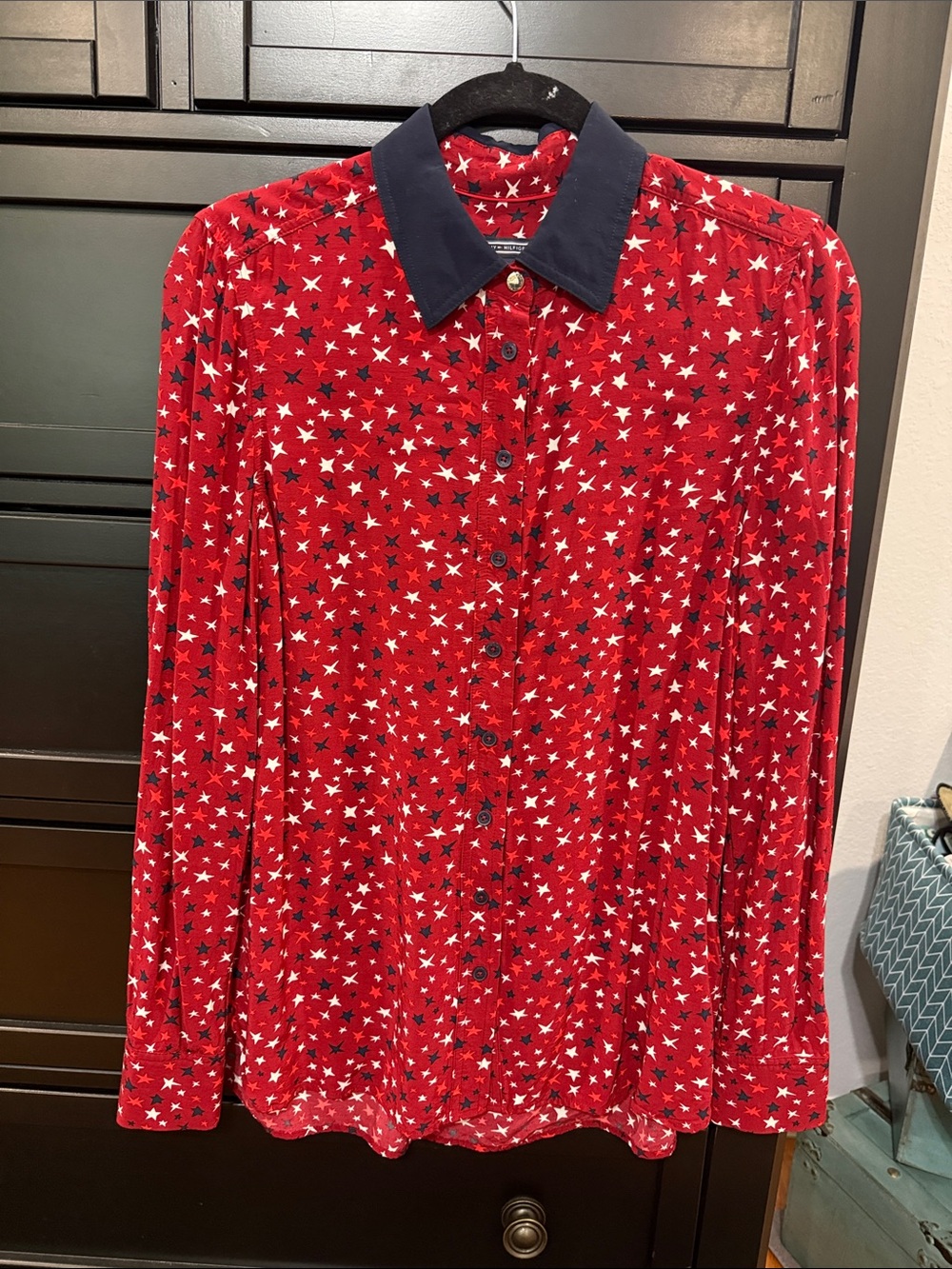 Tommy Hilfiger Red Star Print Button-Up Blouse with Navy Collar